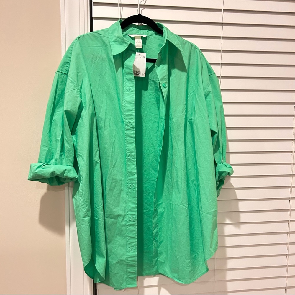 H&M oversized shirt size S NWT